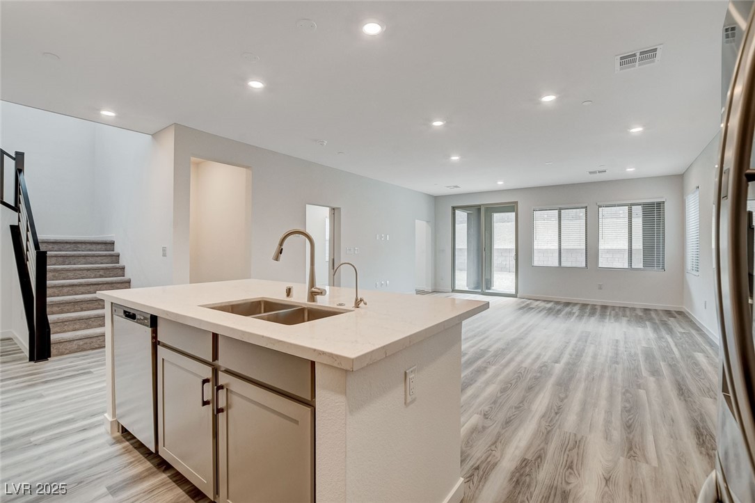 91 Medianoche Street Property Photo 18