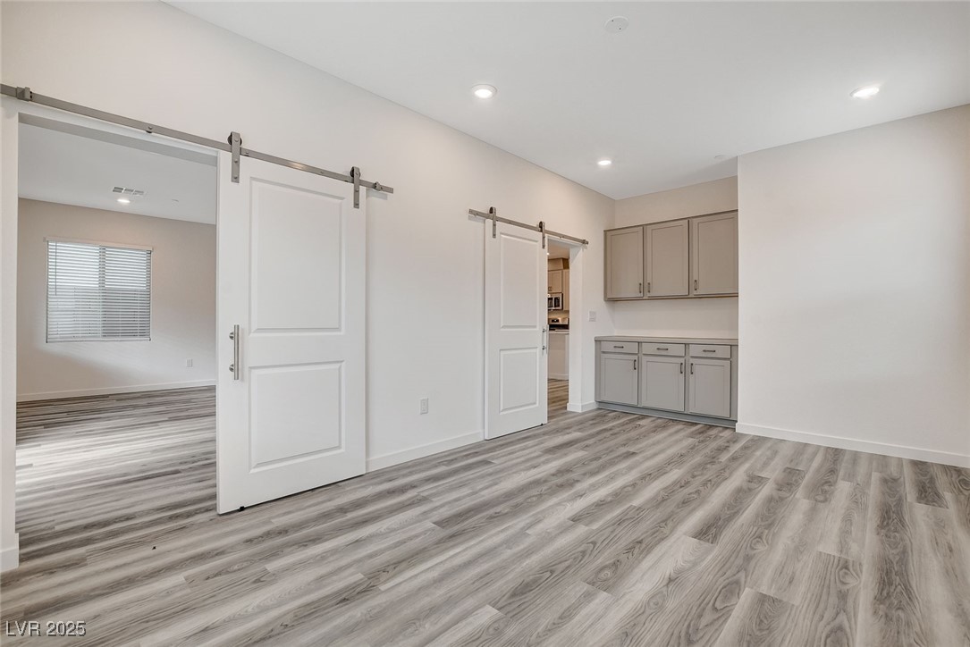 91 Medianoche Street Property Photo 22