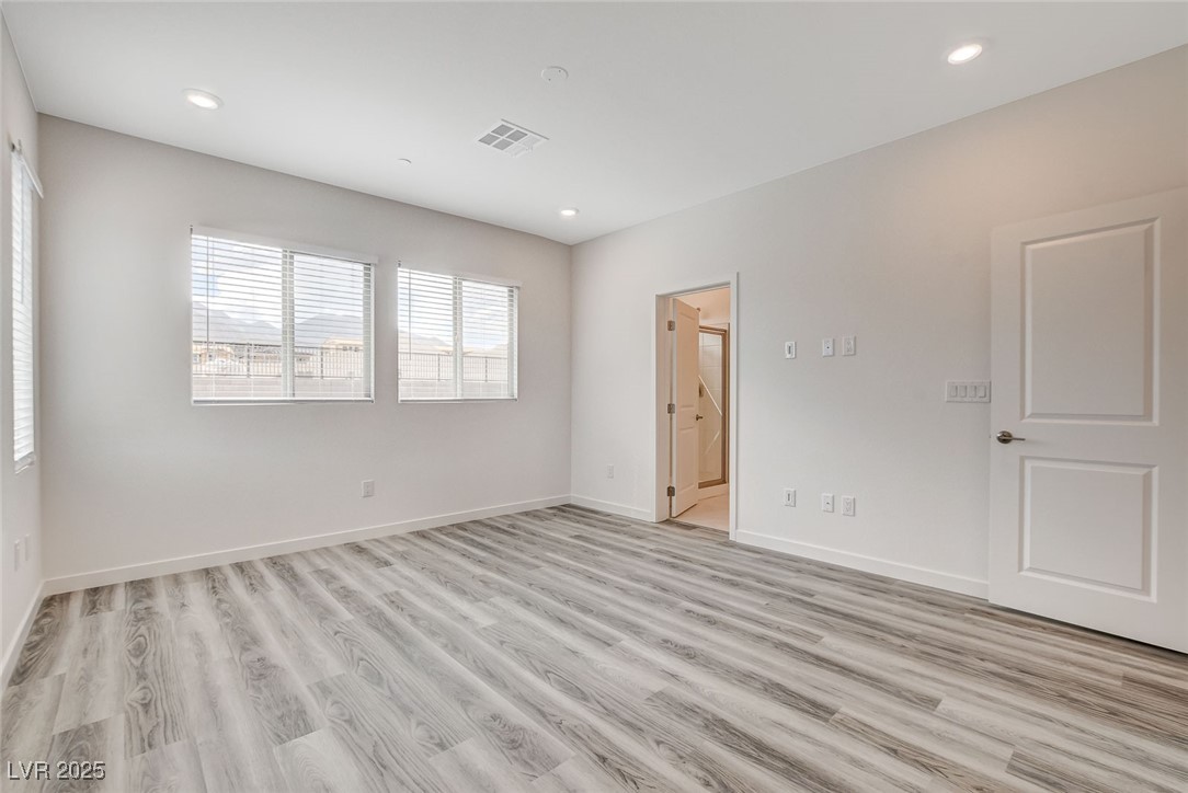 91 Medianoche Street Property Photo 33