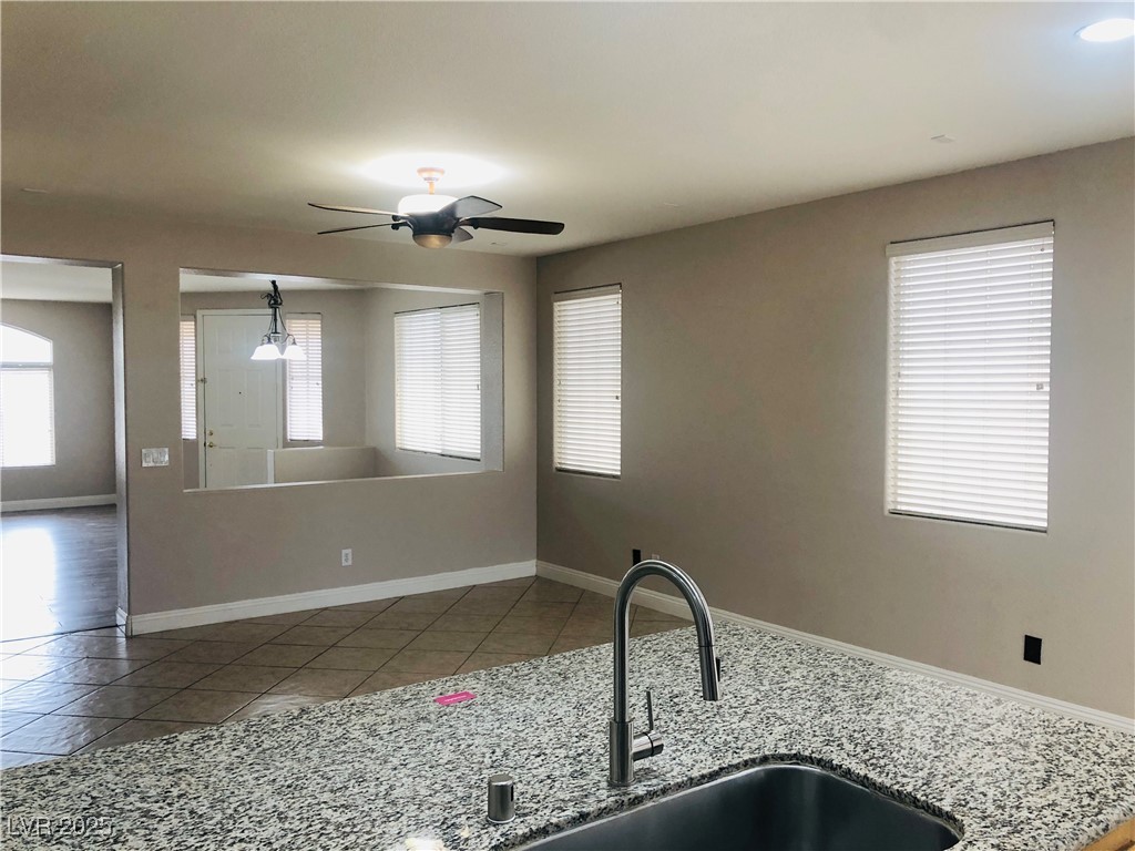 7606 Brambleberry Court Property Photo 14