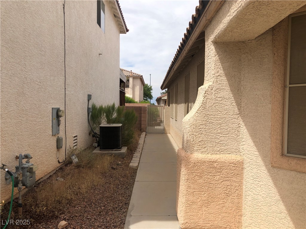 7606 Brambleberry Court Property Photo 37