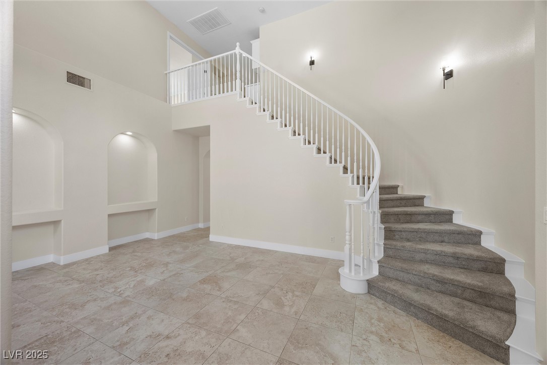 2647 Hourglass Drive Property Photo 5