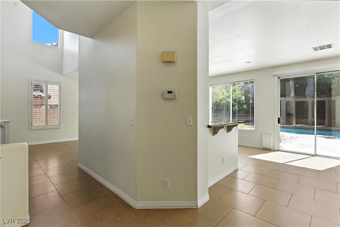 3034 Scenic Valley Way Property Photo 14