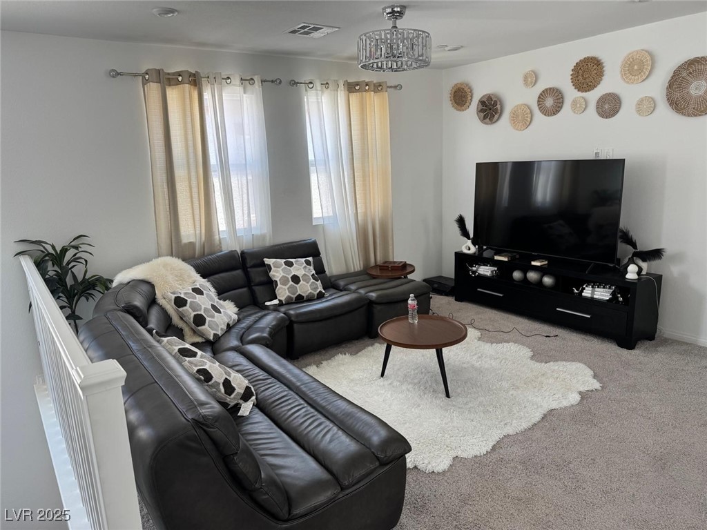 856 Benning Street Property Photo 15
