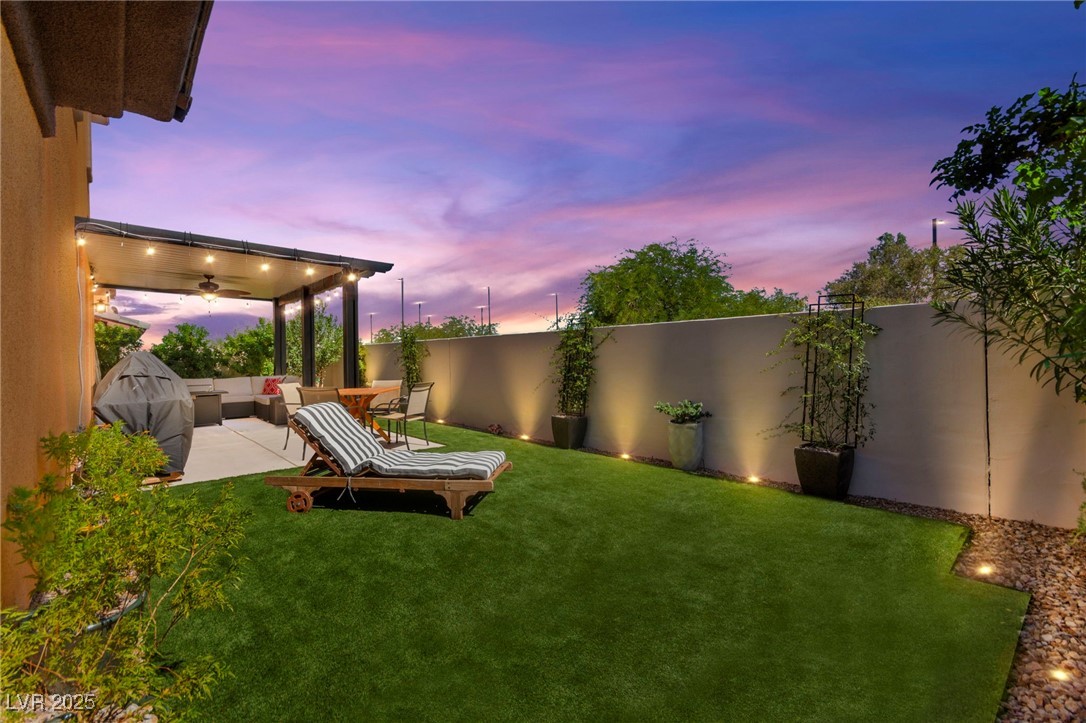 9033 Fusion Drive Property Photo 2