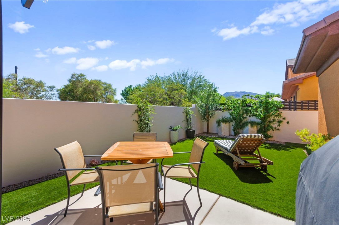 9033 Fusion Drive Property Photo 61