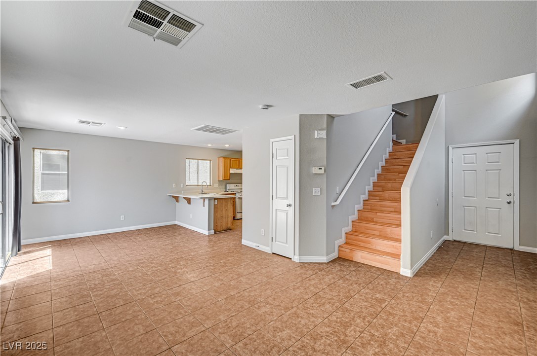 6483 Brook Cottage Lane Property Photo 5