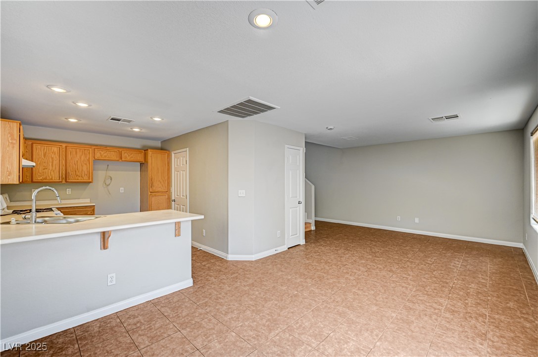 6483 Brook Cottage Lane Property Photo 6