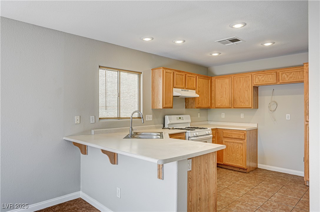 6483 Brook Cottage Lane Property Photo 9
