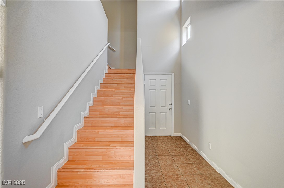 6483 Brook Cottage Lane Property Photo 13