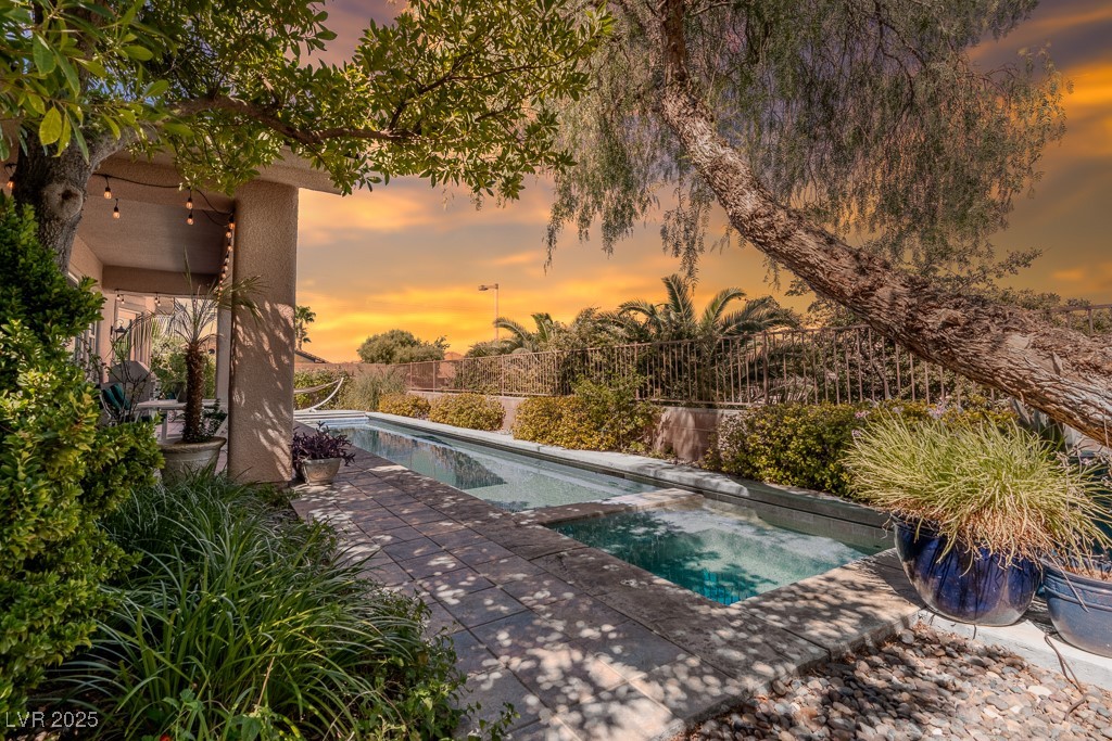 64 Twilight Rose Street Property Photo 1