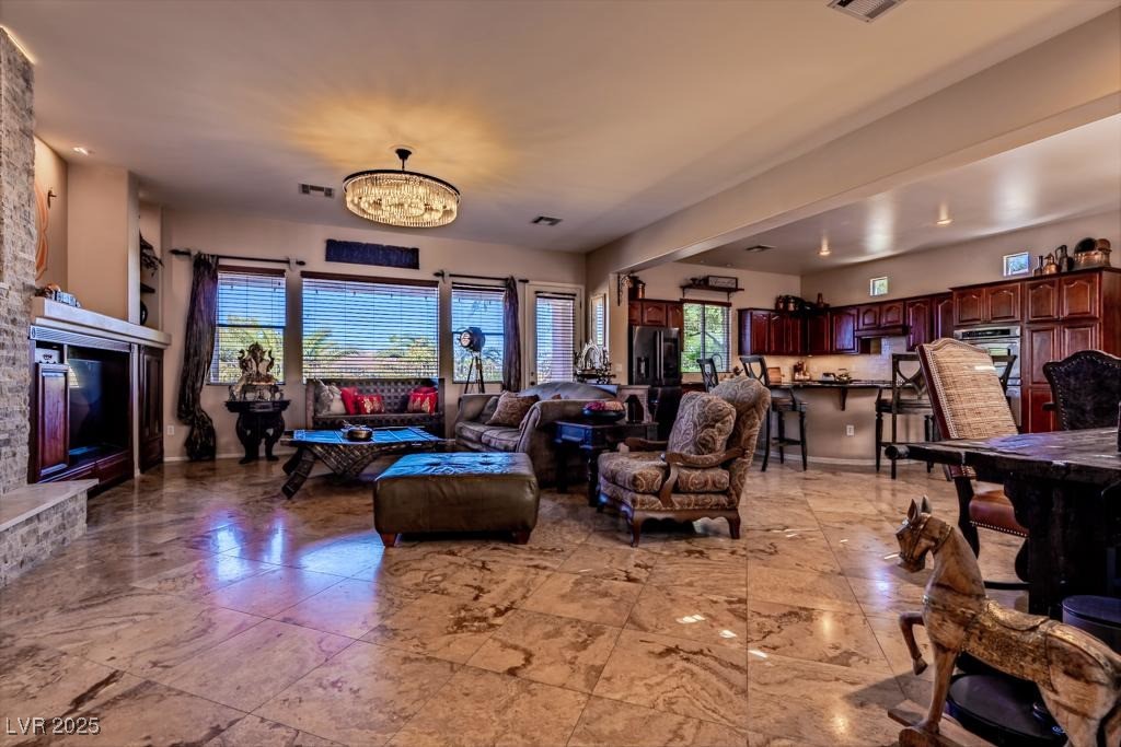 64 Twilight Rose Street Property Photo 15