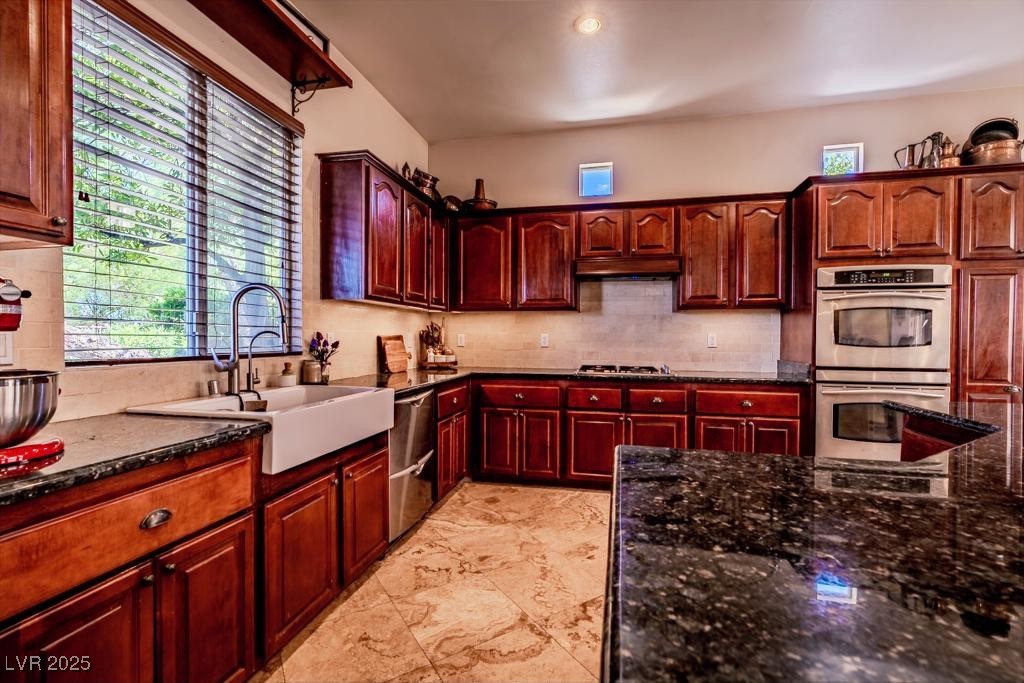 64 Twilight Rose Street Property Photo 20