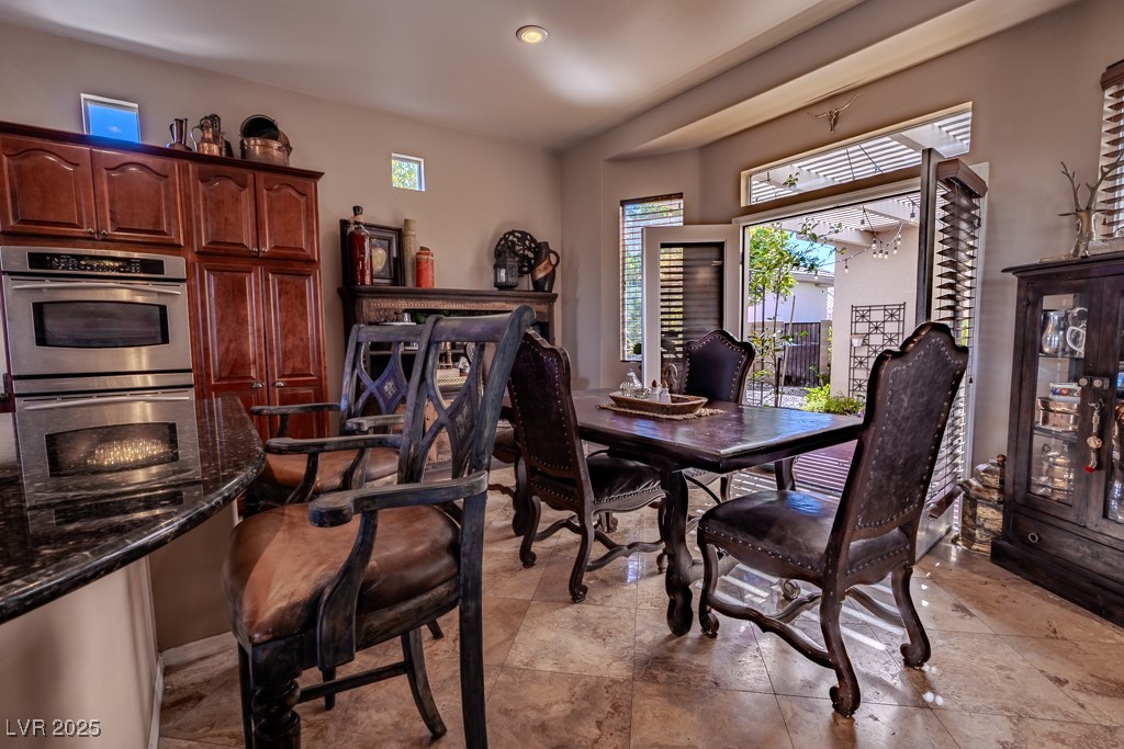 64 Twilight Rose Street Property Photo 22