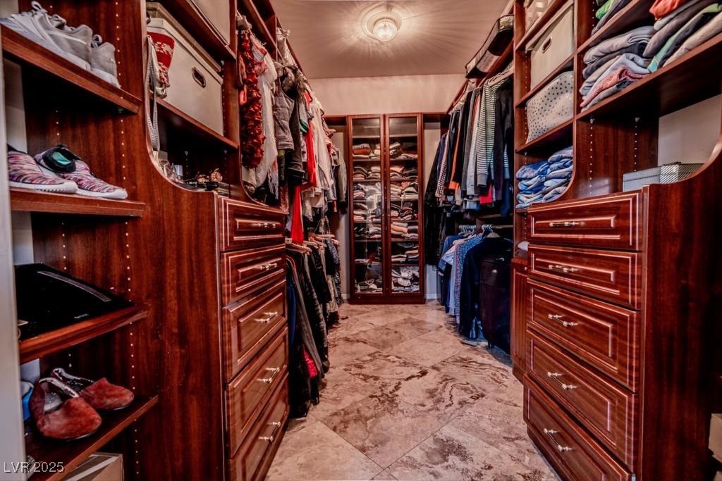 64 Twilight Rose Street Property Photo 30