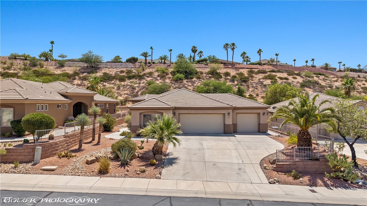 526 Highland View Court Property Photo
