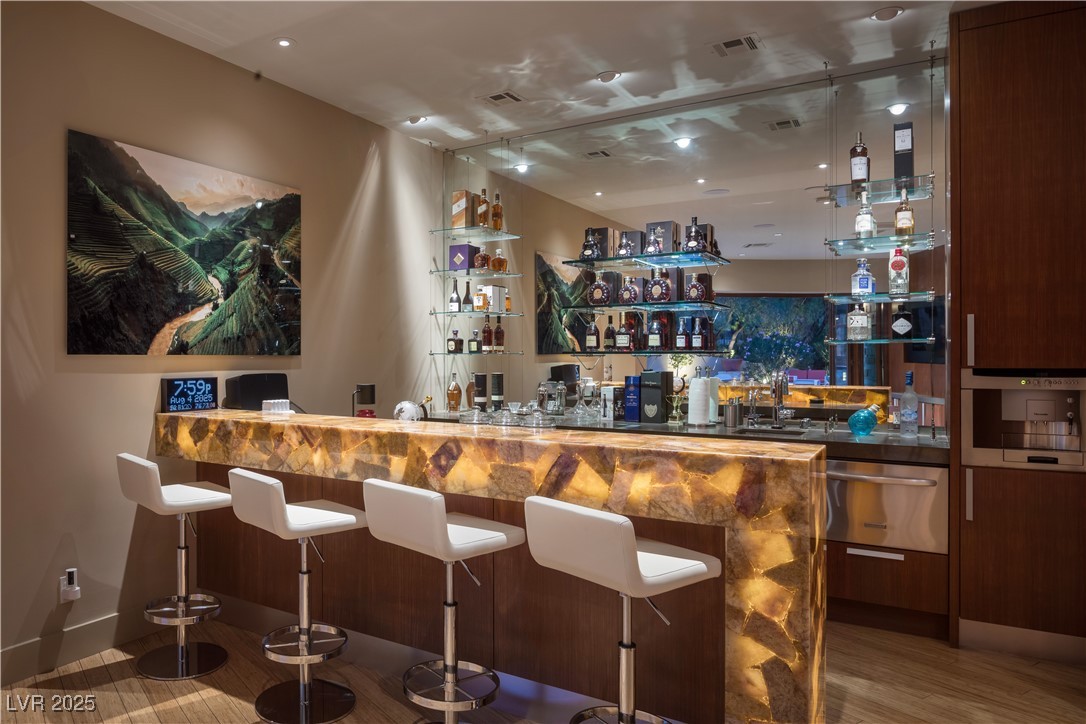 55 Skybird Court Property Photo 8