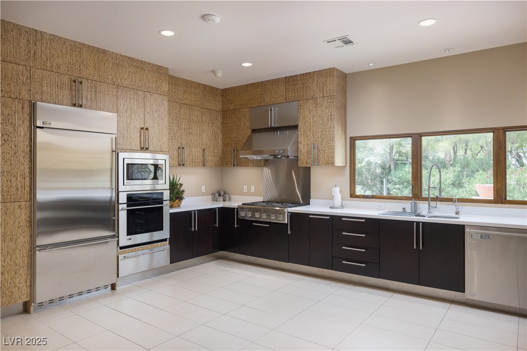 55 Skybird Court Property Photo 25