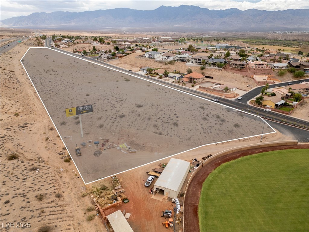 601 Hillside Drive Property Photo 6