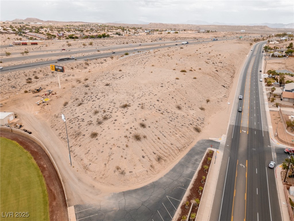 601 Hillside Drive Property Photo 8