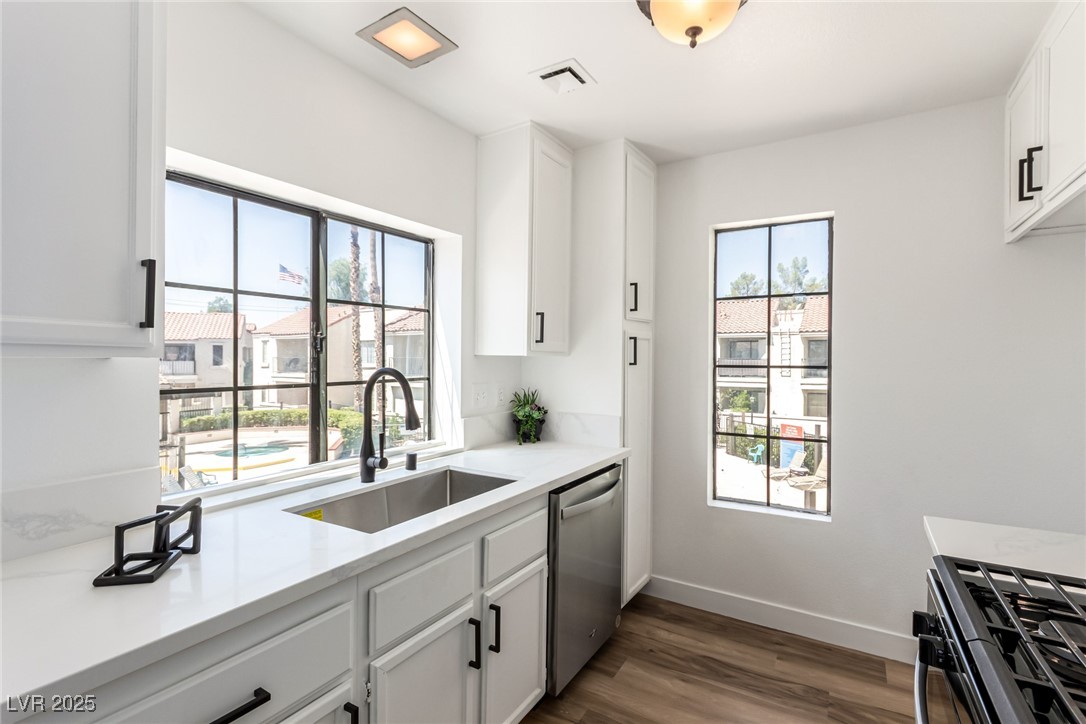 4830 Nara Vista Way 201 Property Photo 1