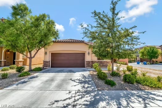 962 Royal Amethyst Way Property Photo 1