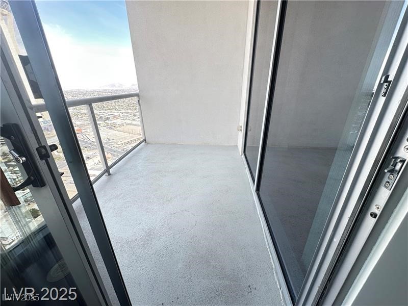 200 West Sahara Avenue 3909 Property Photo 28