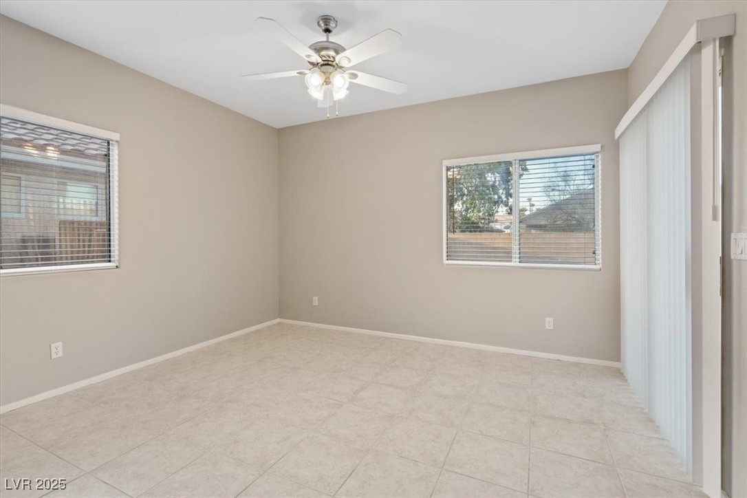 8313 Dawn Breeze Avenue Property Photo 23