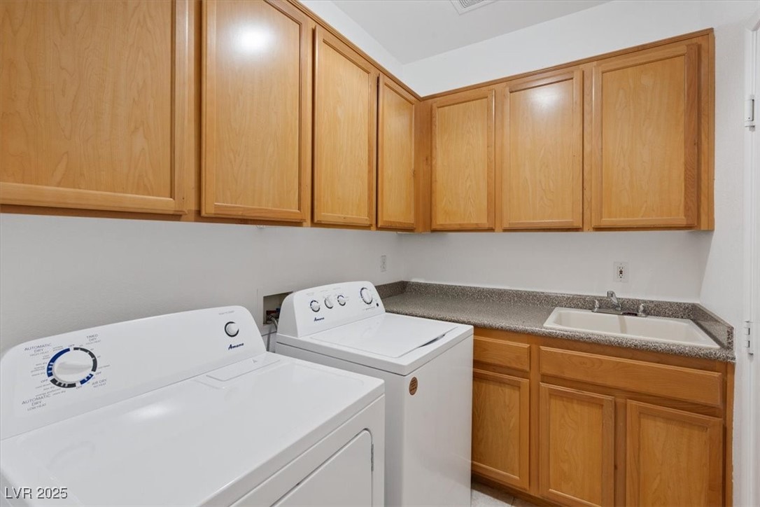 8313 Dawn Breeze Avenue Property Photo 25
