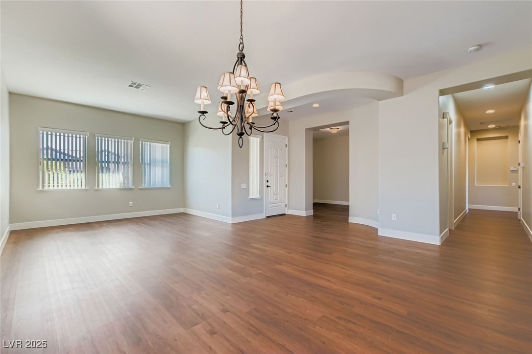 7225 Millerbird Street Property Photo 4