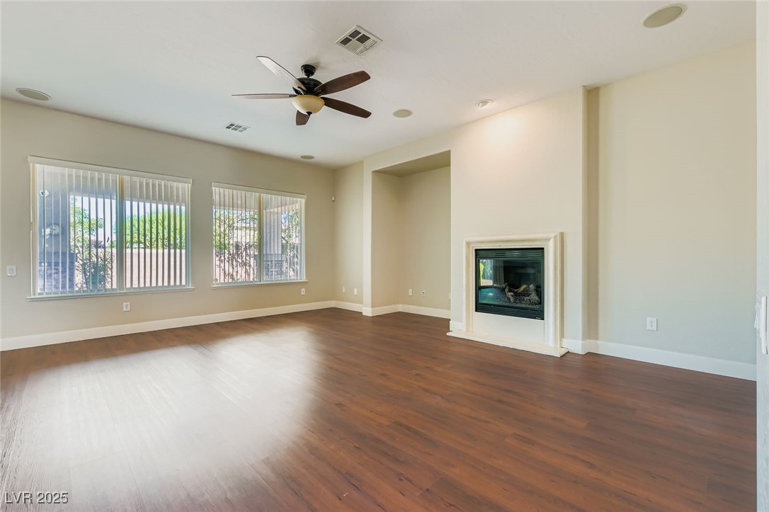 7225 Millerbird Street Property Photo 10