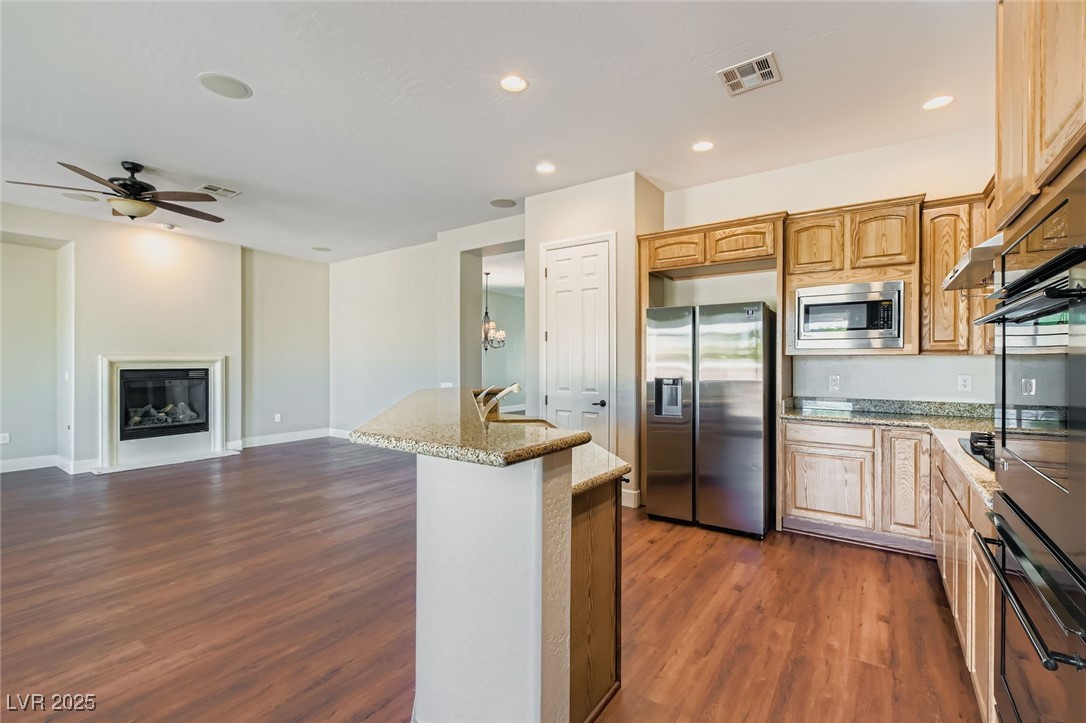 7225 Millerbird Street Property Photo 16