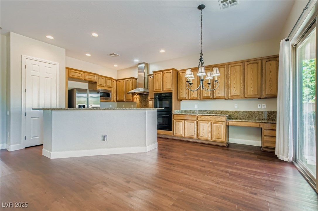 7225 Millerbird Street Property Photo 18