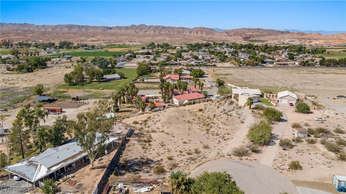 Paiute Street Property Photo 8