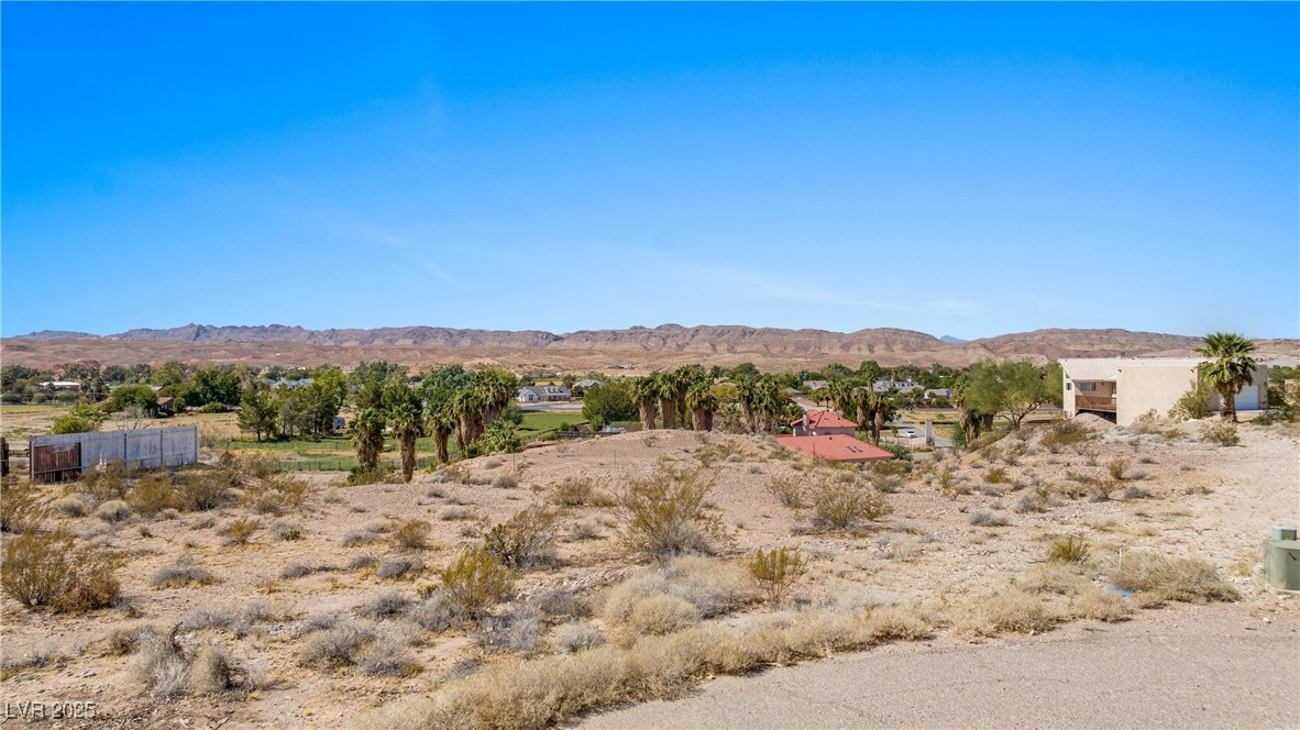 Paiute Street Property Photo 13