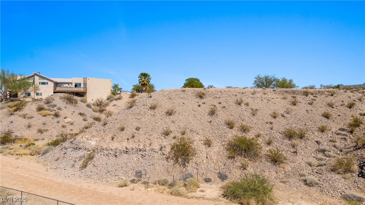 Paiute Street Property Photo 19