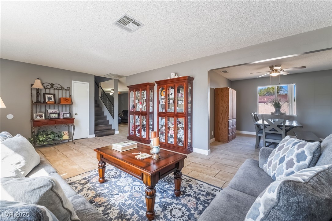 845 Mainsail Court Property Photo 6