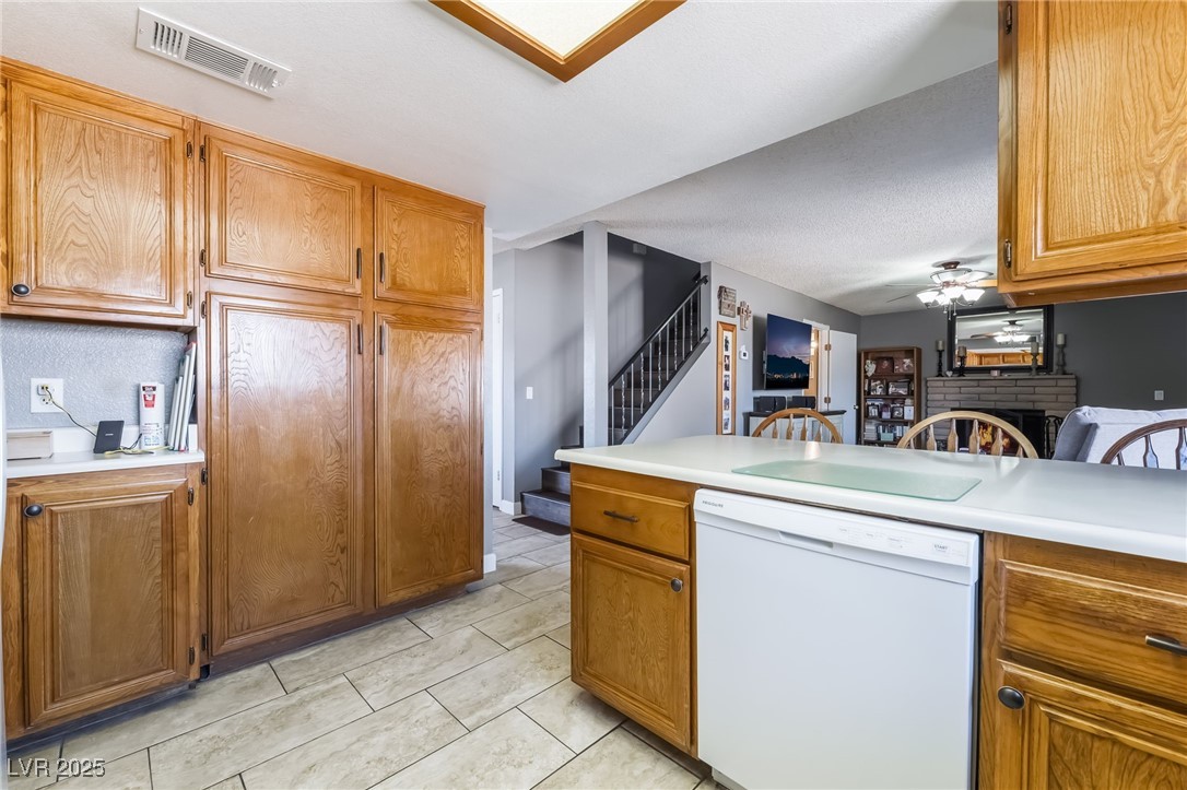 845 Mainsail Court Property Photo 17