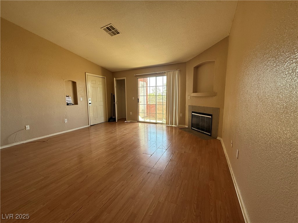 4730 East Craig Road 2071 Property Photo 1