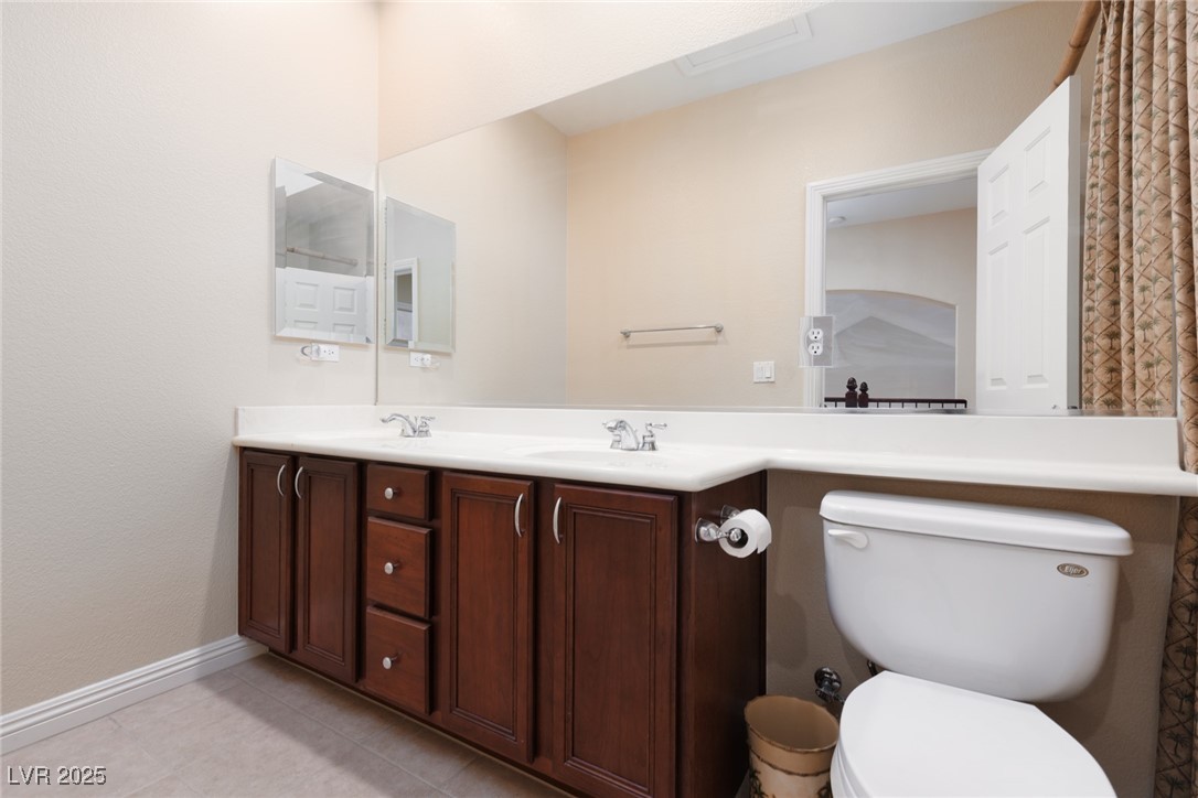 7516 Cliff Peaks Street Property Photo 38