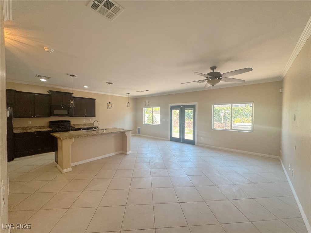 9417 Sand Tiger Avenue Property Photo 4