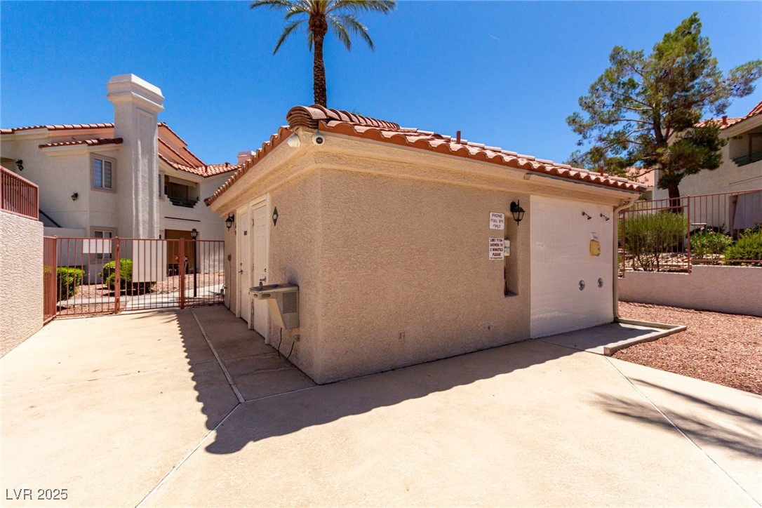 7904 Fossil Creek Lane 204 Property Photo 25