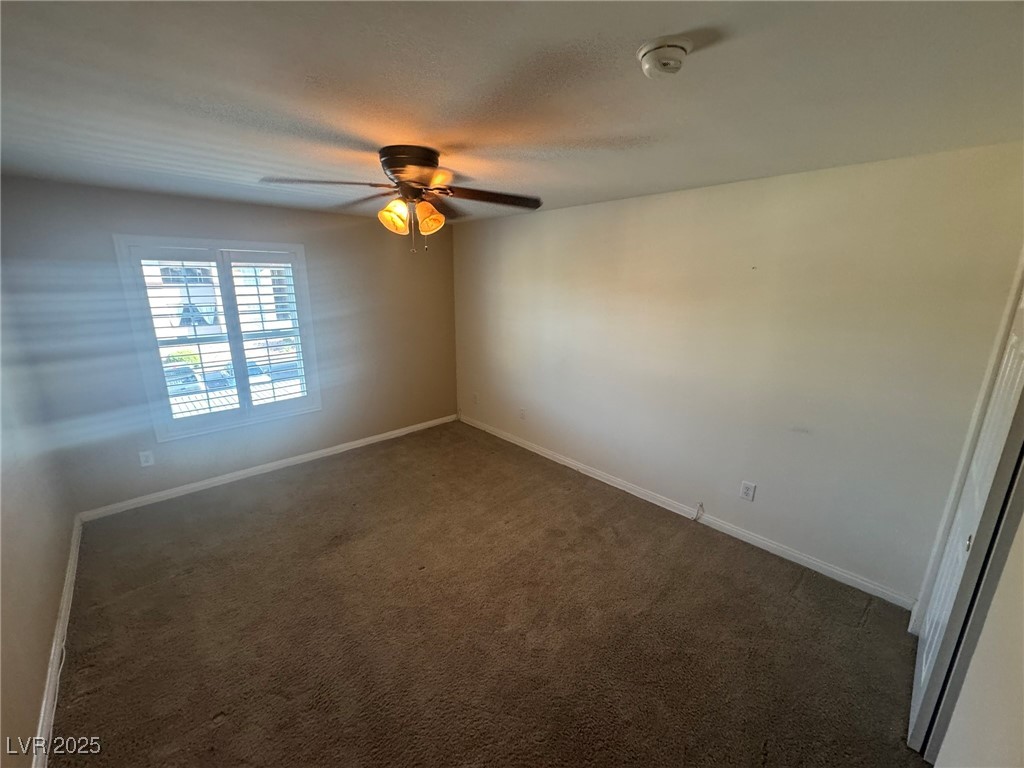 231 West Horizon Ridge Parkway 2423 Property Photo 14
