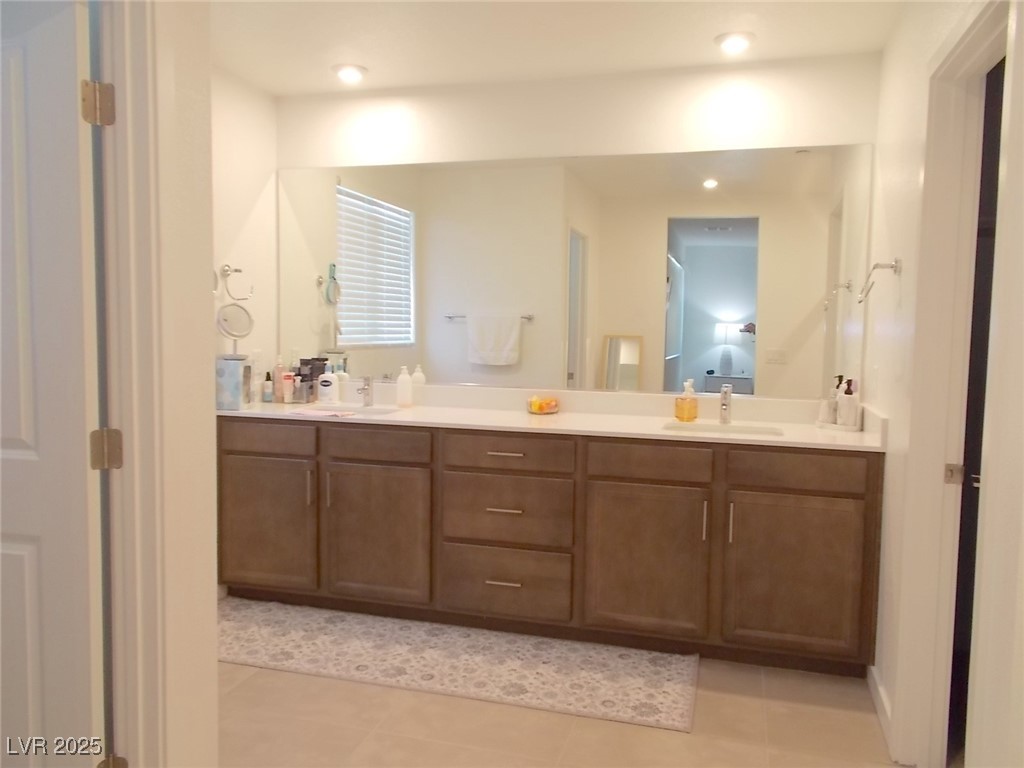 3360 Santa Verdiana Street Property Photo 12