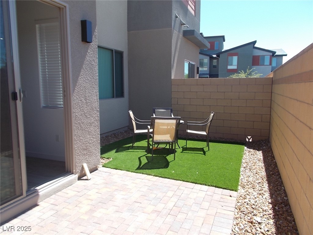 3360 Santa Verdiana Street Property Photo 29