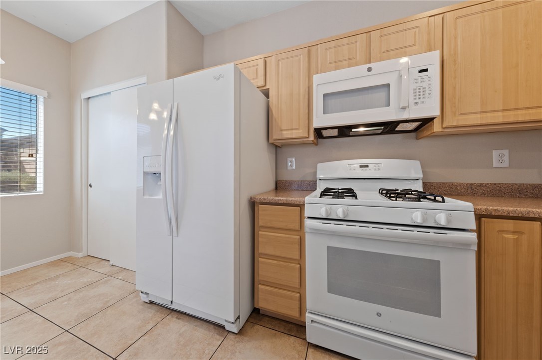 3504 Glorious Iris Place 2 Property Photo 14