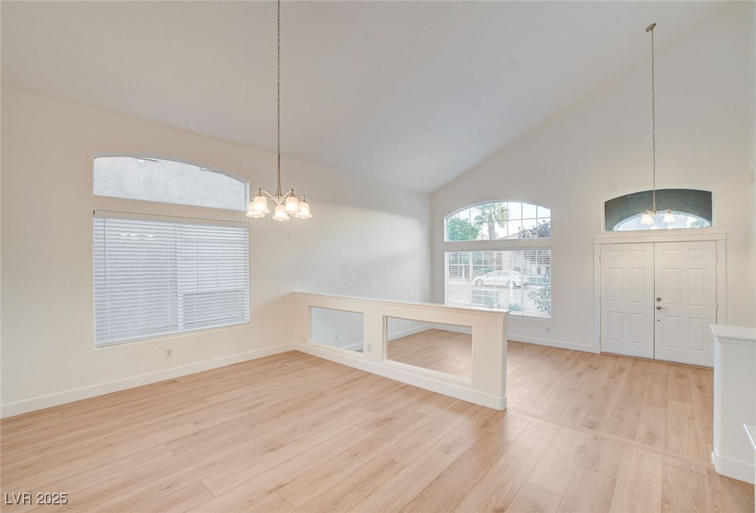 9324 Bondeno Street Property Photo 10
