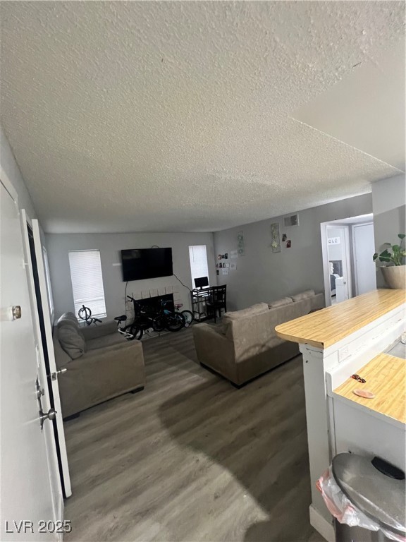 1912 Nebula Drive Property Photo 18