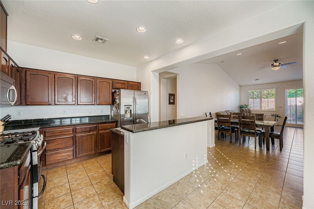 1005 Ambrosia Drive Property Photo 8