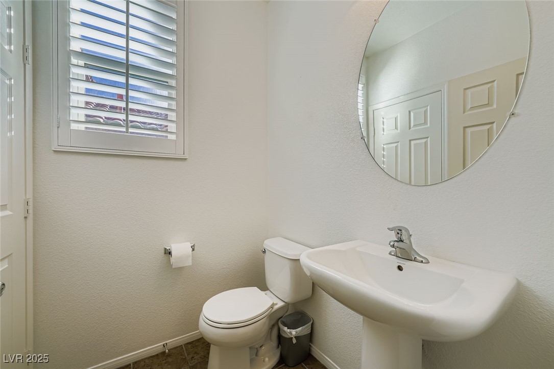 1005 Ambrosia Drive Property Photo 17